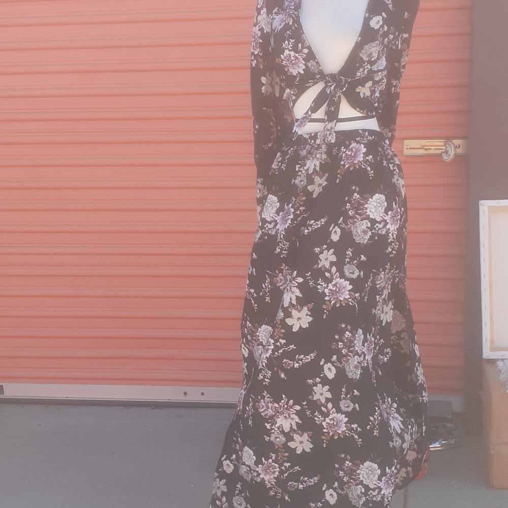 Boohoo Pink Floral Crop Top Plunge V Long skirt 6 - Picture 6 of 6